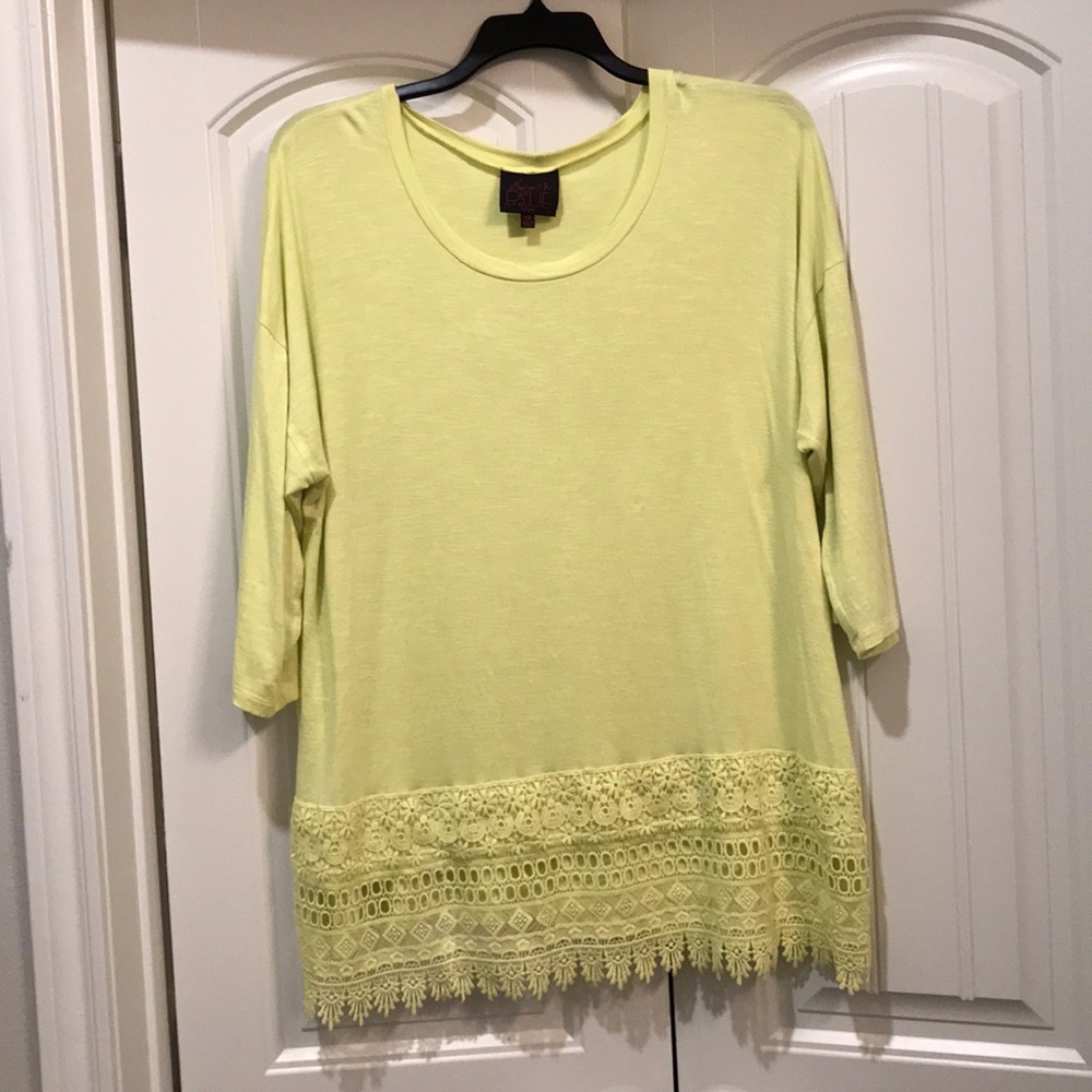 Women’s blouse